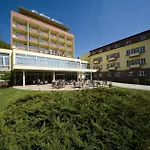 Hotel Sanssouci 4*