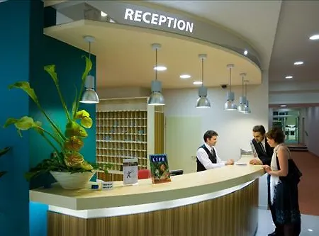 Sanssouci Hotel 4*