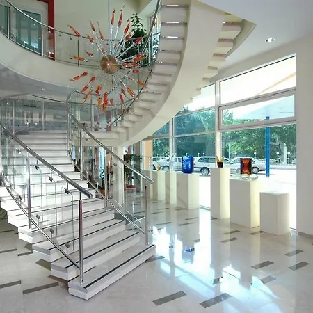 Sanssouci Hotel